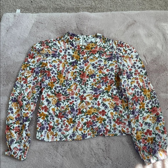 Abound blouse - Picture 1 of 2